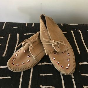 Minnetonka Beaded Suede Moccasins
